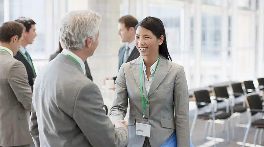 people discussing the importance of leaders having a network perspective